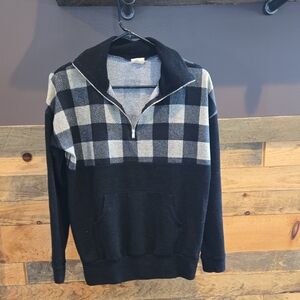 Black and Gray Plaid Zip Top